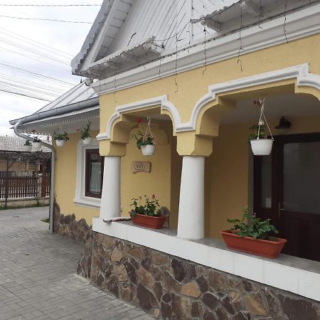 Casuta De Poveste Targu Neamt Exterior photo